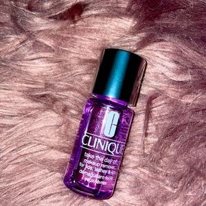 NWOt clinique makeup gentle remover 1 floz